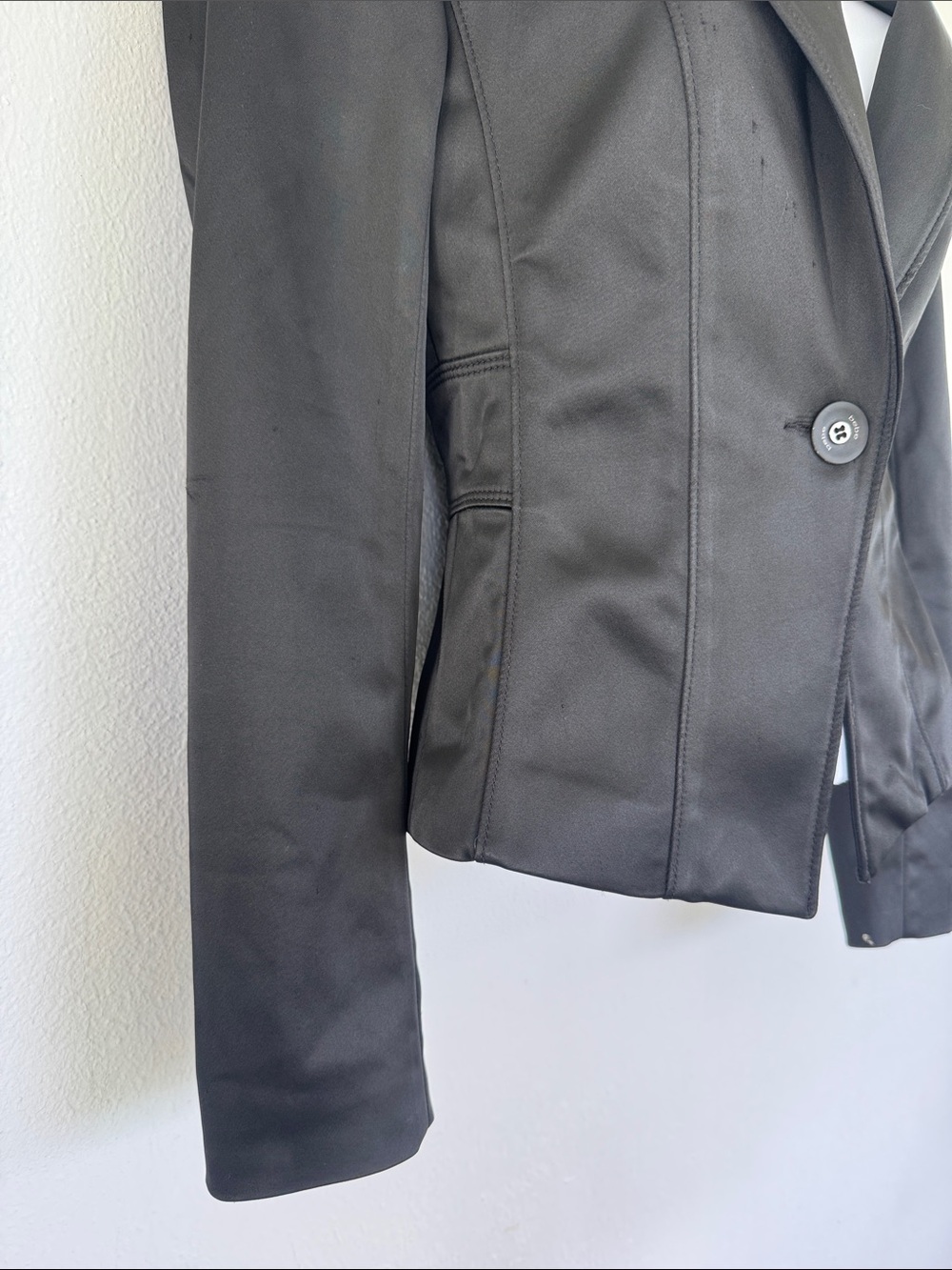 Bebe black satin single button tailored fit blazer jacket size 0 - Picture 7 of 14